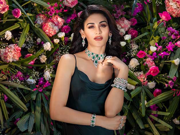 Hazoorilal Buy Diamond Bangles Online in India